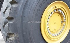 Sell OTR tire-rim tyre-wheel assembly for mining dump truck wheel loader grader