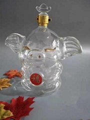 Pig glass craft bottle manufacturer