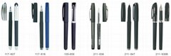 new design hot selling plastic roller pen